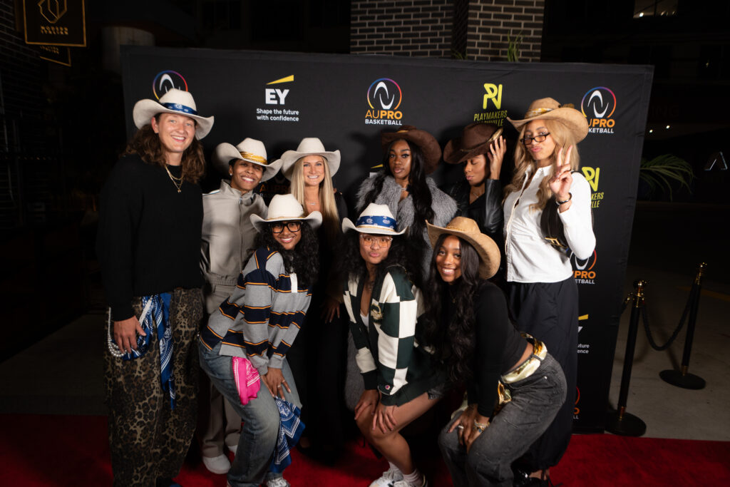 AU Basket Basketball Grou